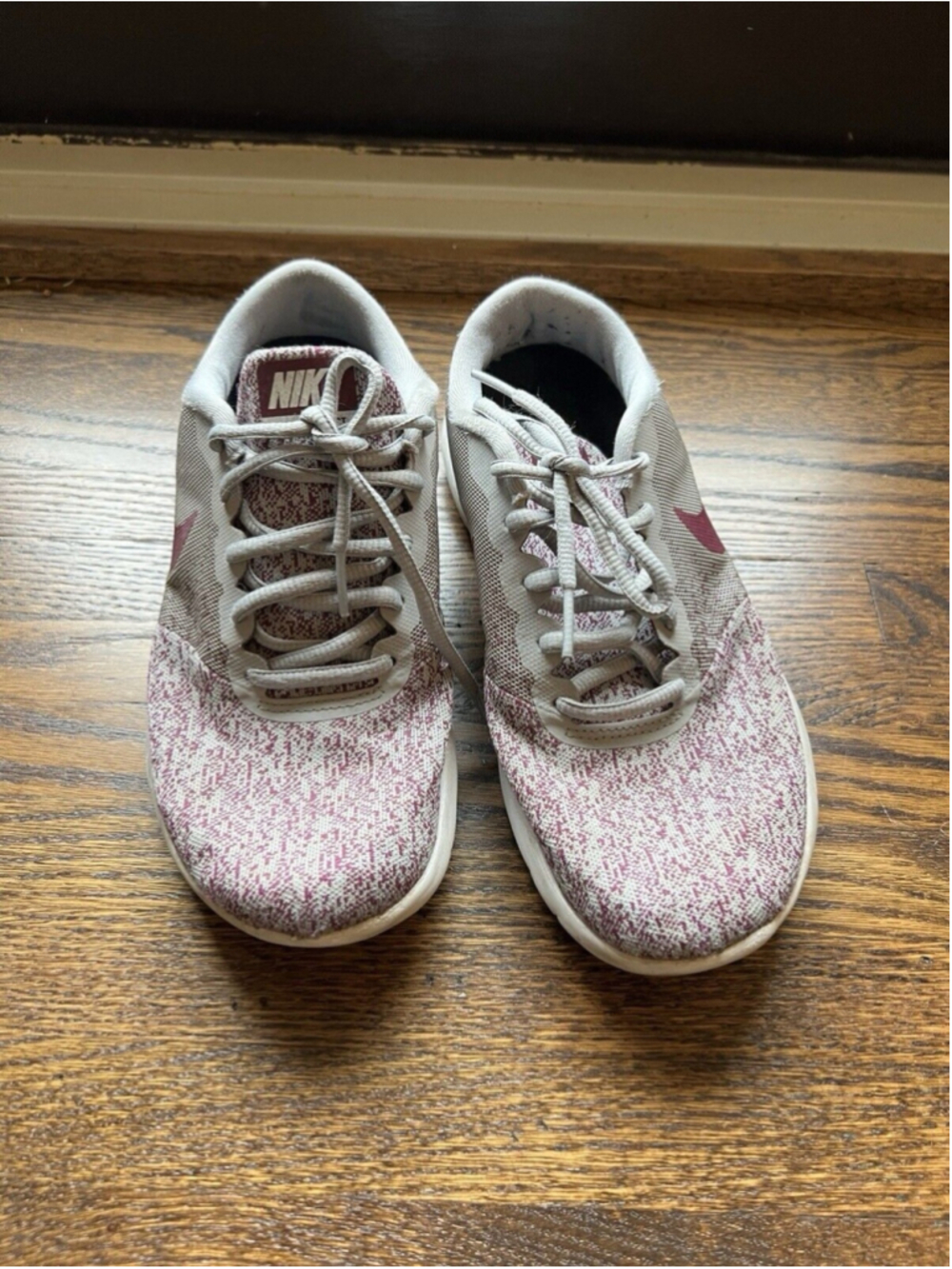 Size 7.5 - Nike Flex Contact Gray/Maroon